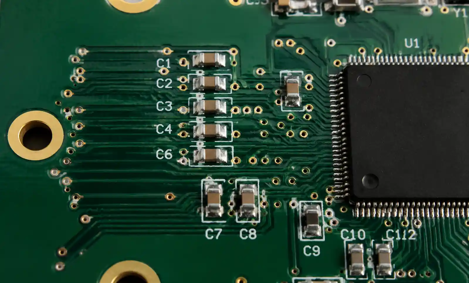6-decoupling-capacitor-pcb-placement