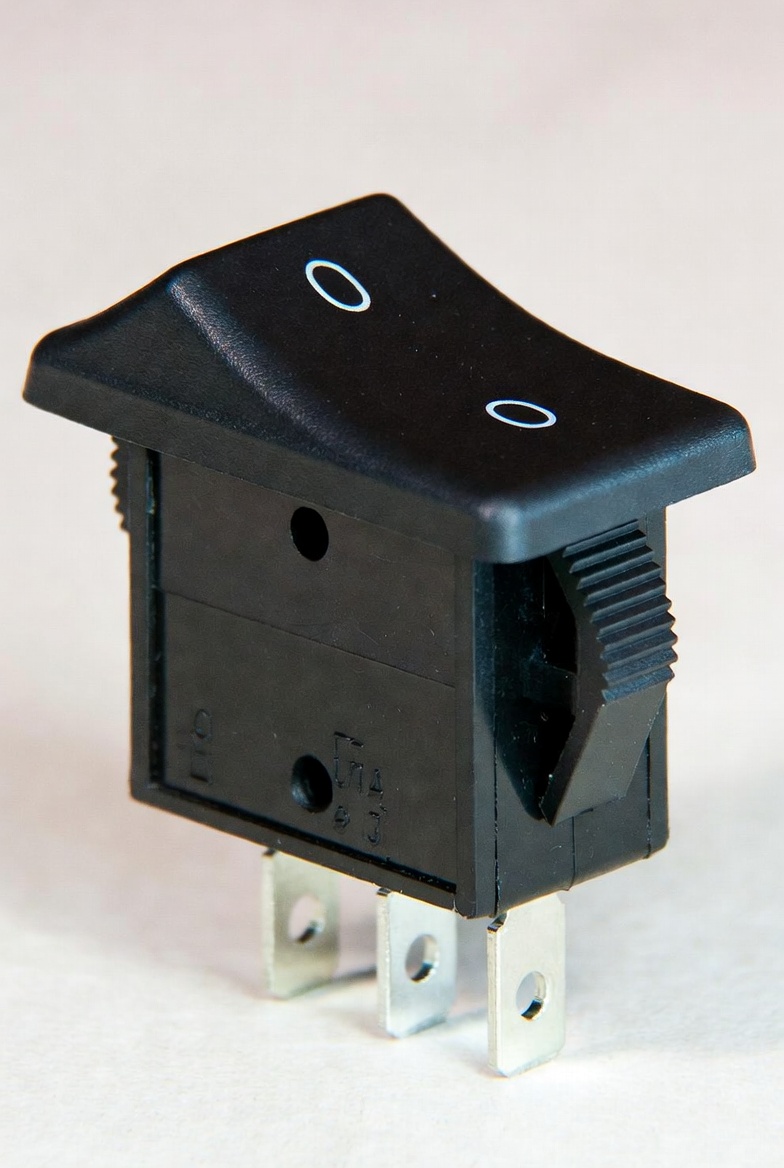 Figure 3. SPST Rocker Switch