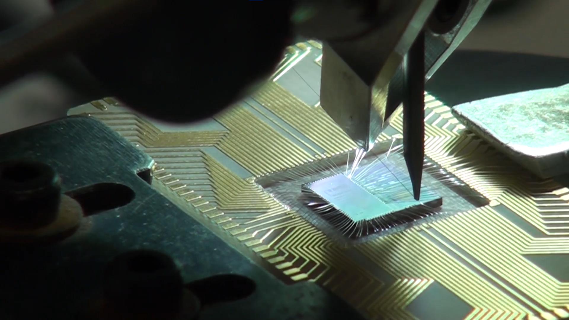 ceramic_qfn_manufacturing_process_wire_bonding_sintering